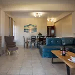 Evridiki Villa Velonádes