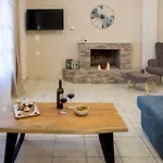 Evridiki Villa *