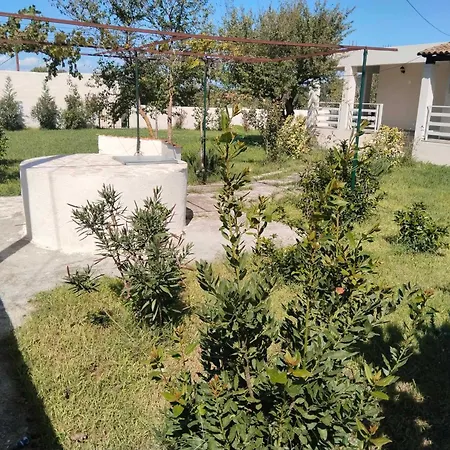 Evridiki فيلة Velonádes