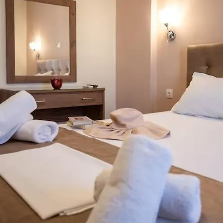 Evridiki Βελονάδες