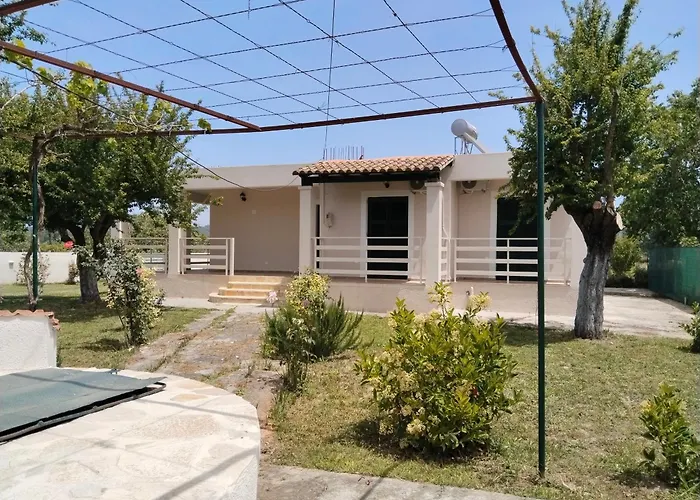 וילה Evridiki Velonádes